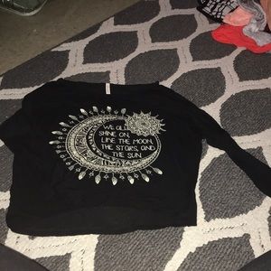 Quarter sleeve blouse